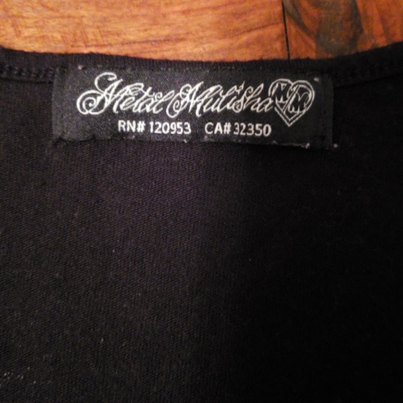 Tshirt - Picture 3 of 5